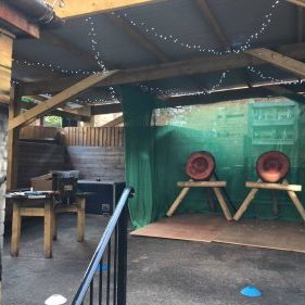 Axe throwing bars - On Targett Events